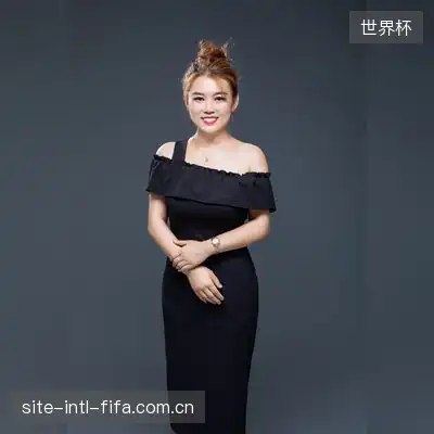 周柠